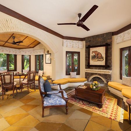 The Riverview Retreat Corbett By Leisure Hotels Garjia Екстериор снимка