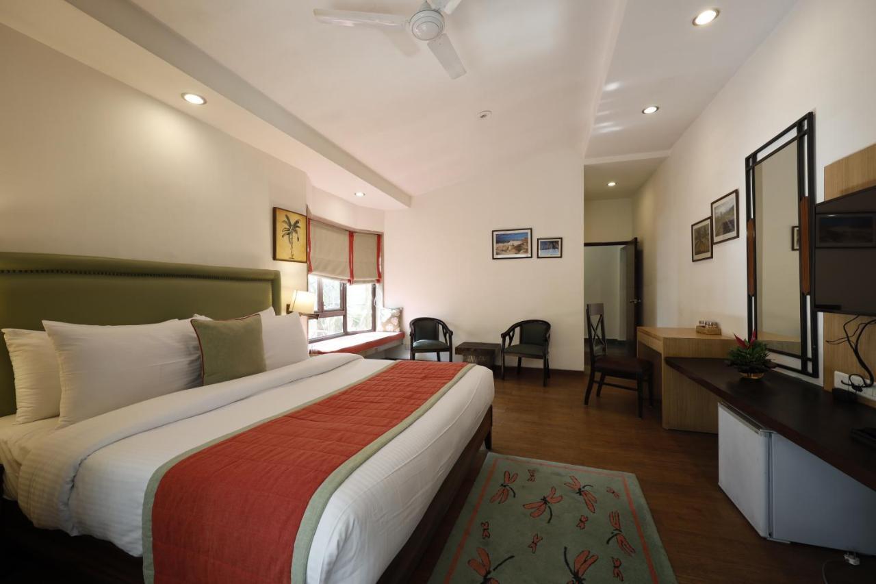 The Riverview Retreat Corbett By Leisure Hotels Garjia Екстериор снимка