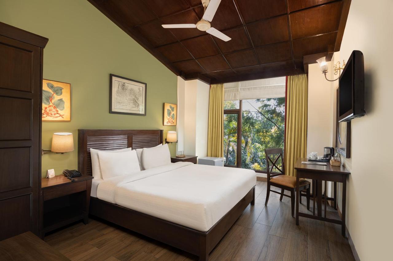 The Riverview Retreat Corbett By Leisure Hotels Garjia Екстериор снимка