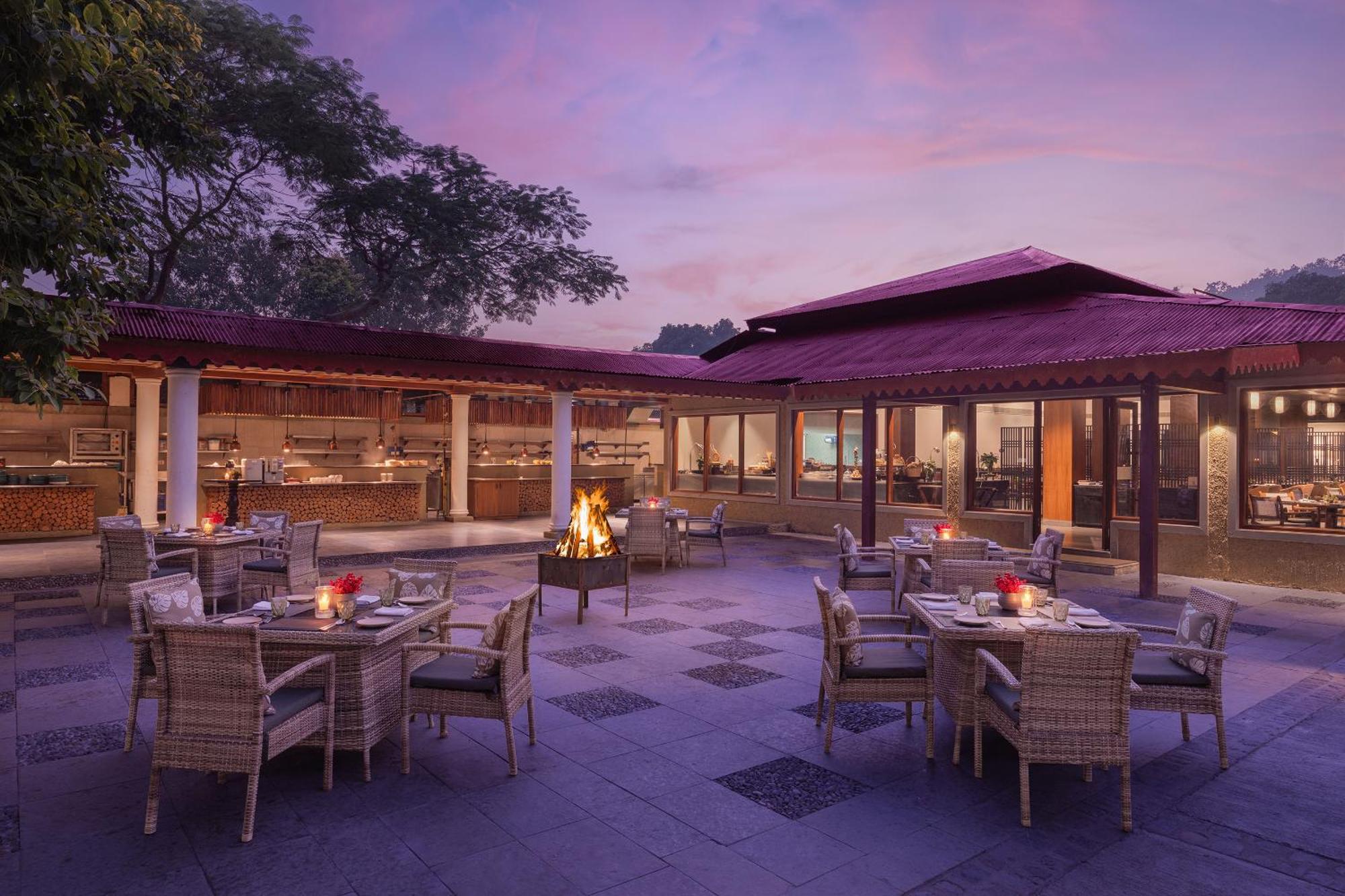 The Riverview Retreat Corbett By Leisure Hotels Garjia Екстериор снимка