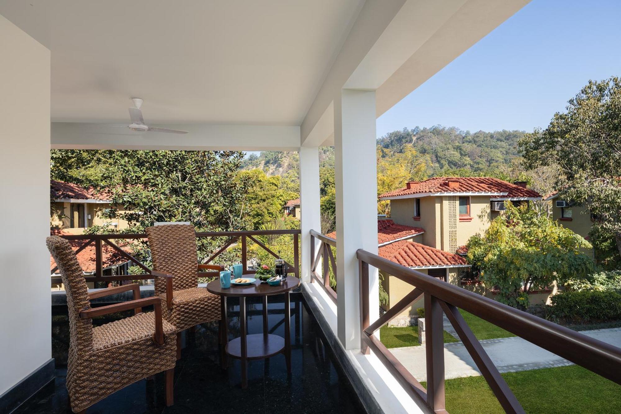 The Riverview Retreat Corbett By Leisure Hotels Garjia Екстериор снимка