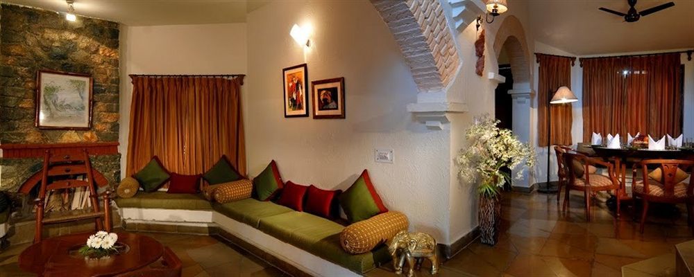 The Riverview Retreat Corbett By Leisure Hotels Garjia Интериор снимка