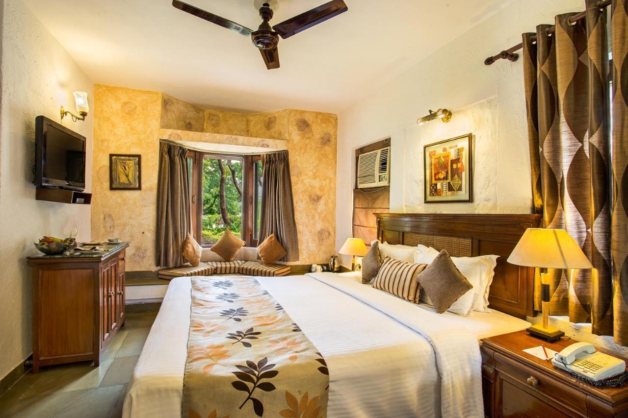 The Riverview Retreat Corbett By Leisure Hotels Garjia Екстериор снимка